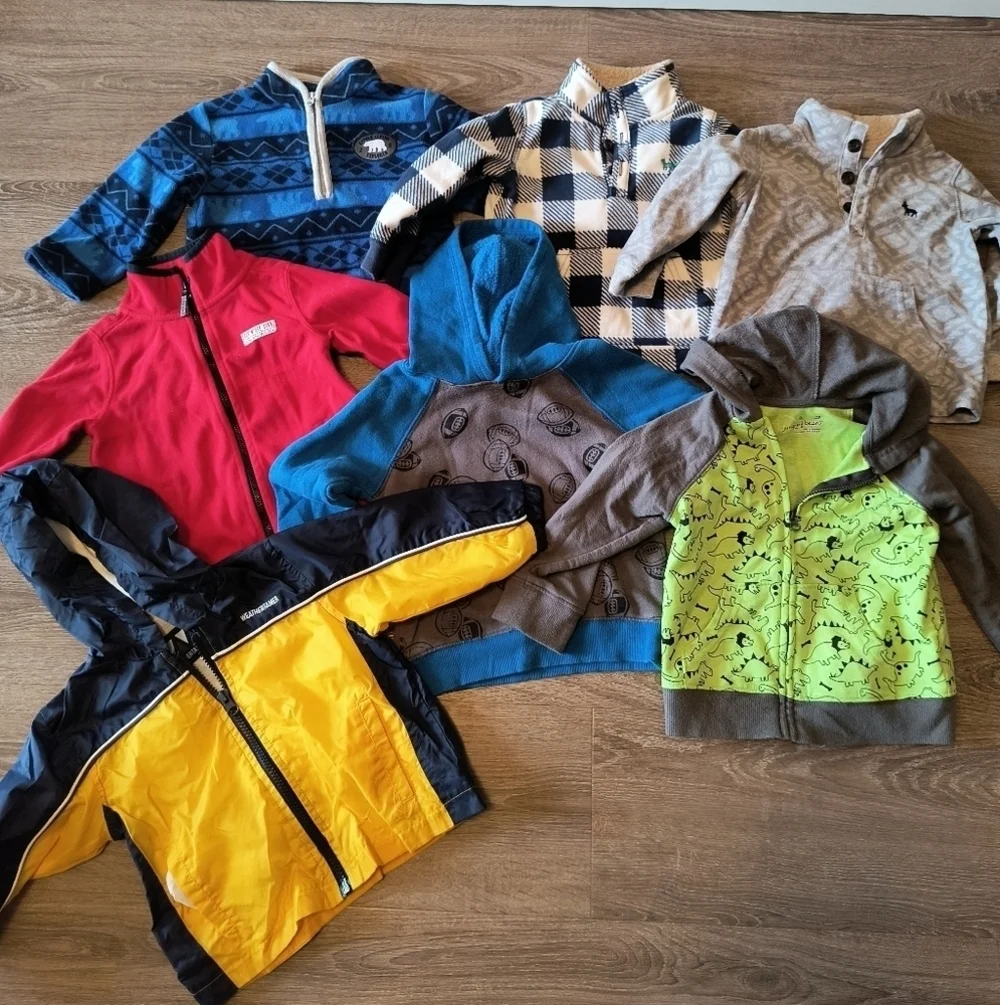 Boys Huge Lot of 47 size 18 Months Clothing, Shorts, Tshirts, Sweaters EUC